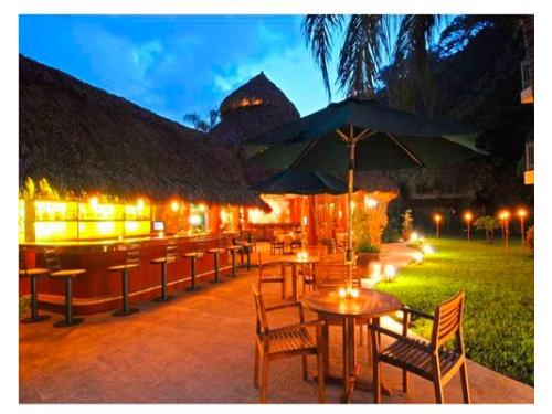 Disfruta de las dellicias del restaurante