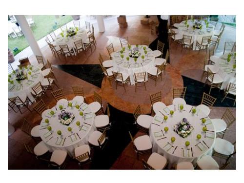 Bello salón de fiestas para tu boda