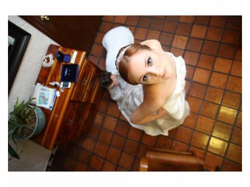 Ajustando el vestido