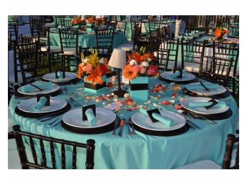 Variedad de colores de mantelería a elegir