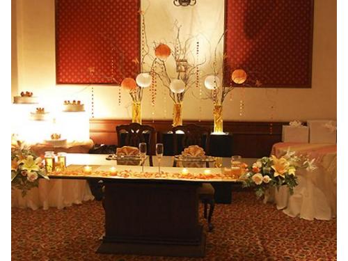 La mesa principal donde los novios disfrutarán de su fiesta