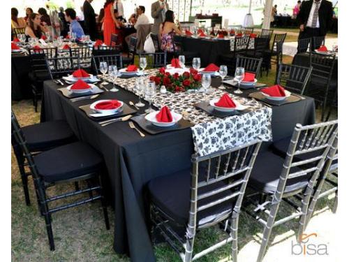 Montaje rojo con negro