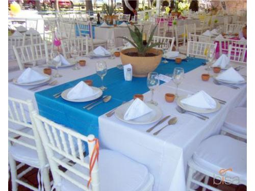 Montaje con rebozo azul