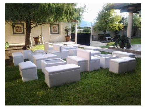 Mobiliario lounge en el jardín