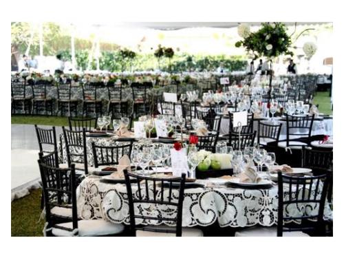 Montajes de mesas cuadradas