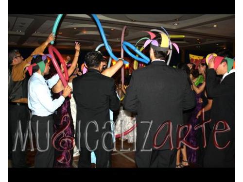 ¡souvenirs para todos!