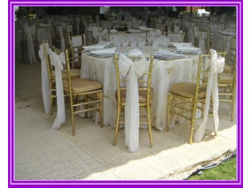 Sillas tiffany doradas