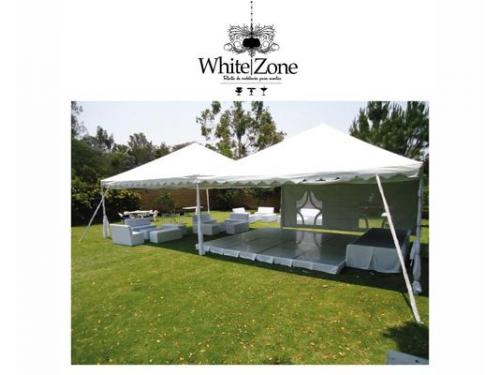 Montaje en el jardín con carpa