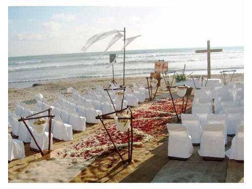 Estatua de virgen de arena