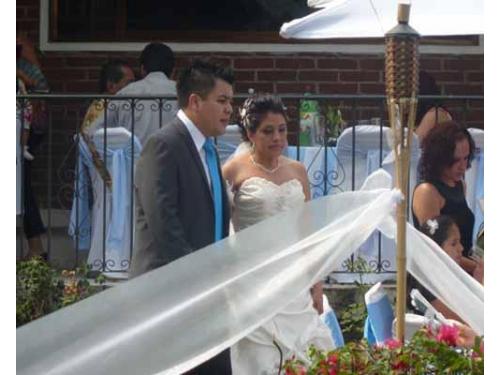 Los novios disfrutando