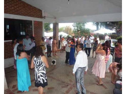 Los invitados no se sentaran