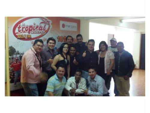 Expertos en música para bodas y eventos