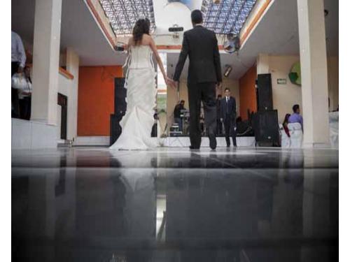 Entrada de los novios