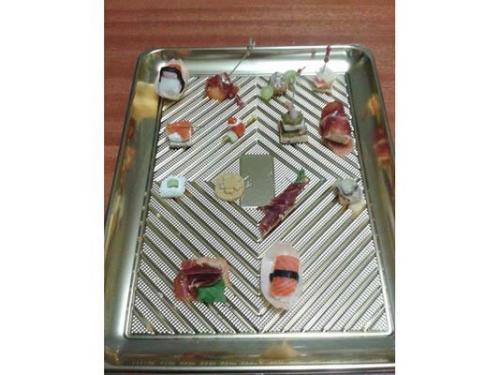 Momento dulce el día de su enlace