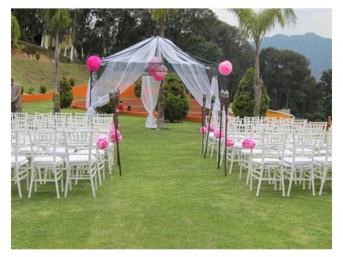 Montaje para ceremonia en exterior