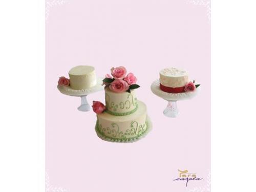 Variedad de tamaños de pasteles