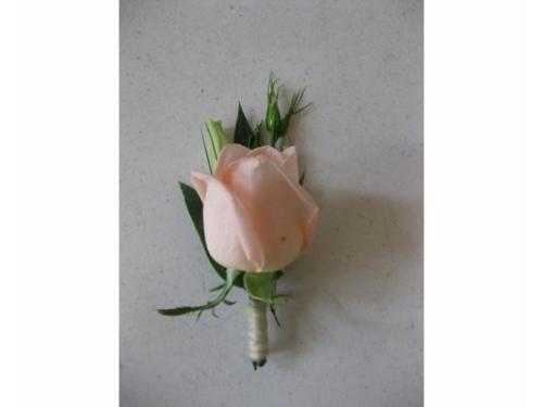 Boutonier para el novio