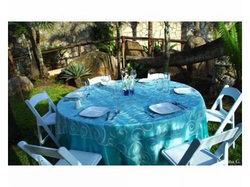 Montaje avant garde redondo