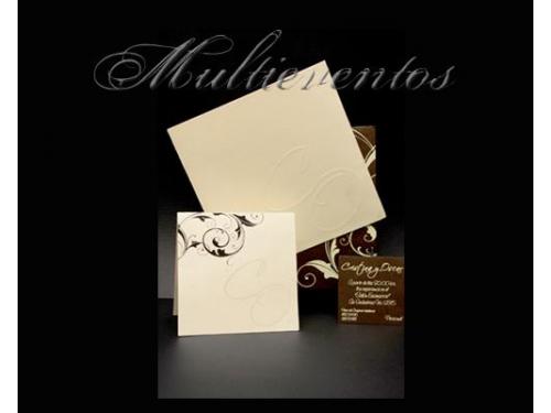 Originales diseños con grabados