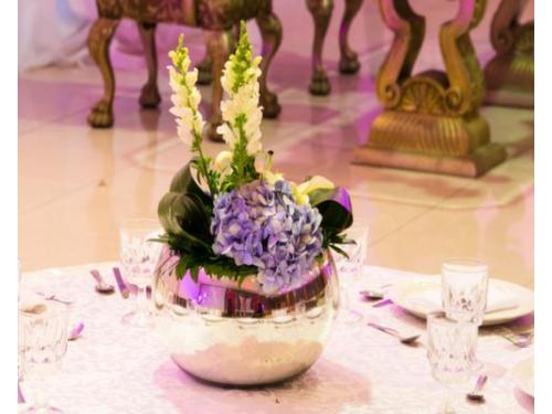 Centros de mesa al gusto de los novios.