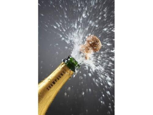Fina champagne para todos tus invitados