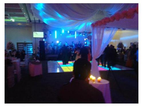 Pista de baile iluminada