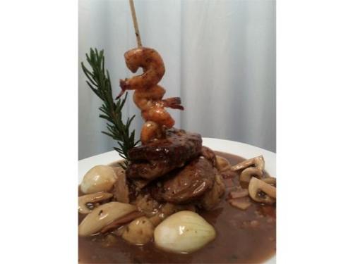 Buffet nacional e internacional