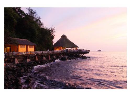 El atardecer en azul ixtapa