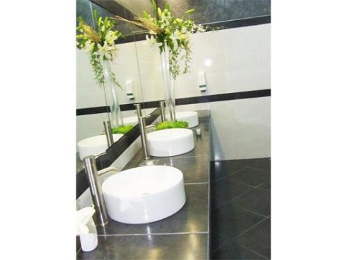 Flores para decorar sanitarios