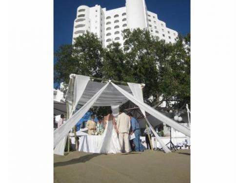 Boda civil en la playa