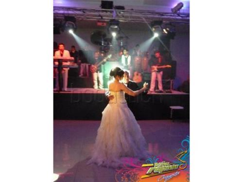 Hermosa música para los bailes con tu pareja