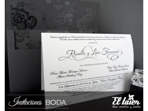 Invitación negra