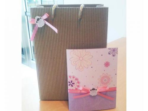 Bolsas e invitaciones