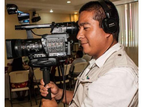 Especialistas en medios