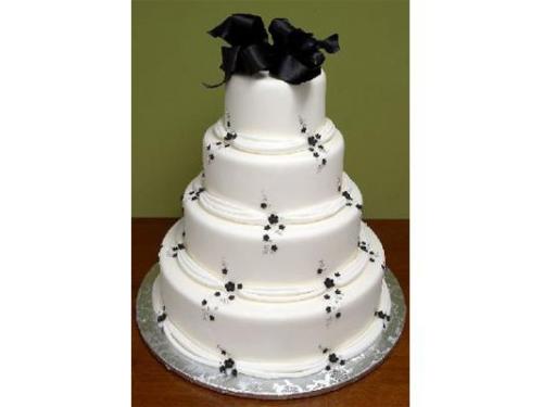 Elaboración de modernos pasteles de boda