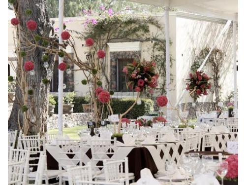 Boda color chocalate con rosa