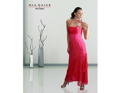 Vestido un tirante fiusha