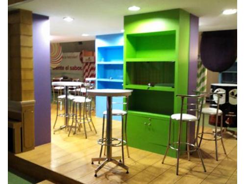 Mesas y sillas para tu evento