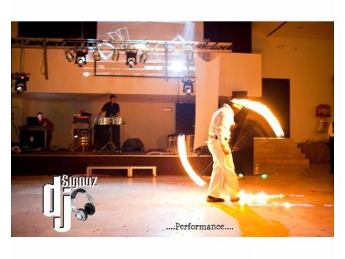 Performance con fuego